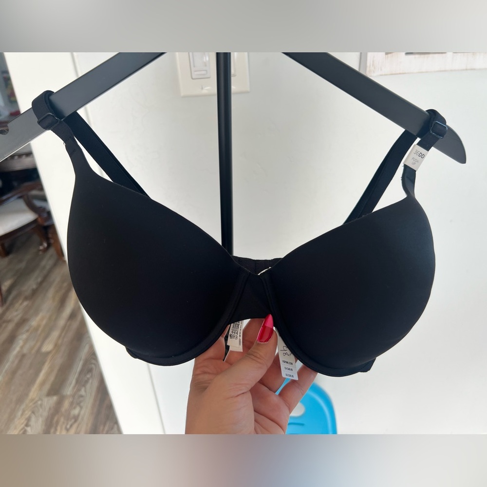 Pink Victoria's Secret Black Push-up Bra